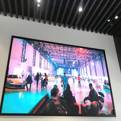 Panel Dinding Video Led Dalam Ruangan Untuk Toko Penjualan Mobil Produksi Virtual P2 320x160mm